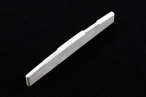 Allparts BS-2213-000 Fully Compensated Bone Saddle Bleached