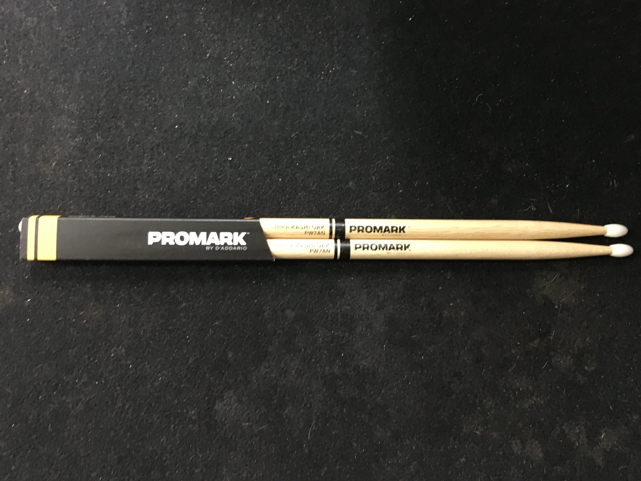 Pro-Mark PW7AN Shira Kashi Oak 7A Nylon Tip Drum Sticks (Pair)